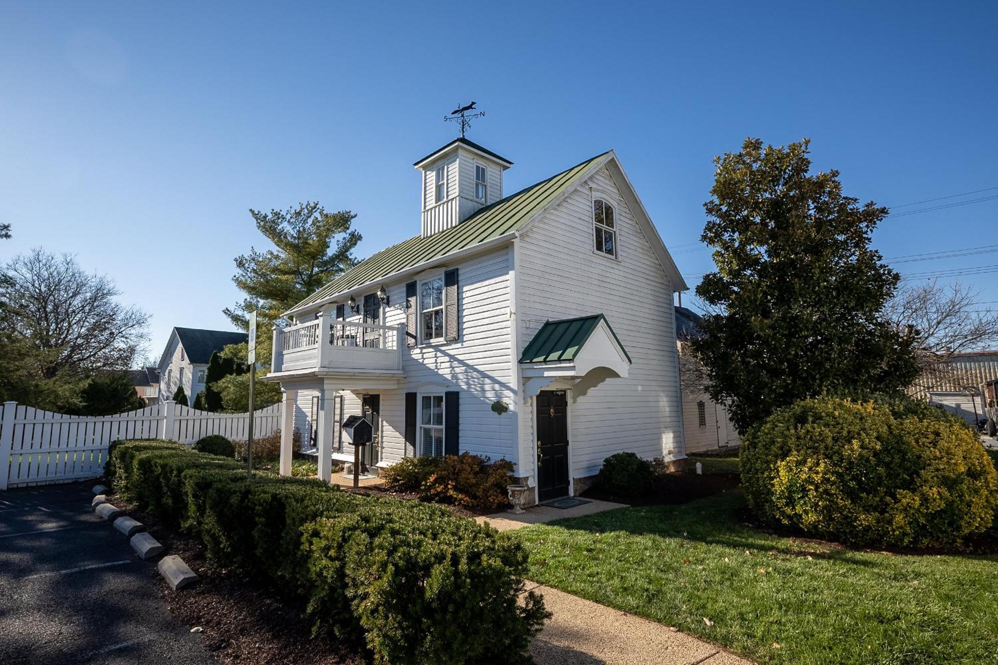 Antrim 1844 Hotel Taneytown Exterior photo